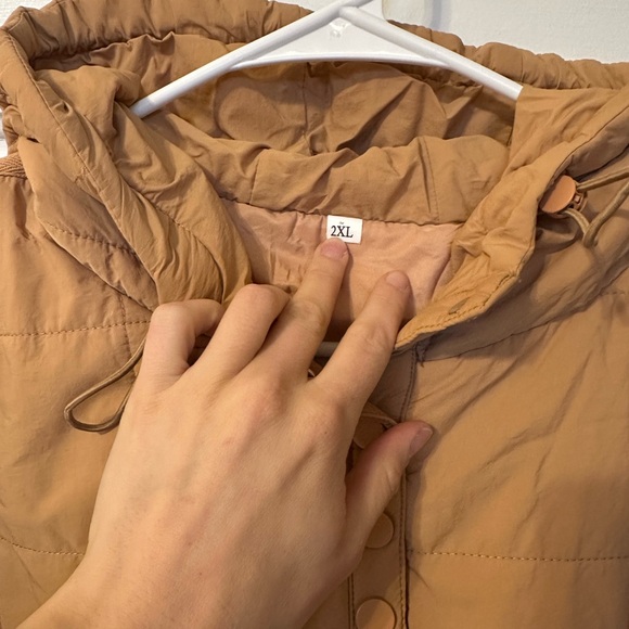 Packable Puffer Jacket - Picture 4 of 6